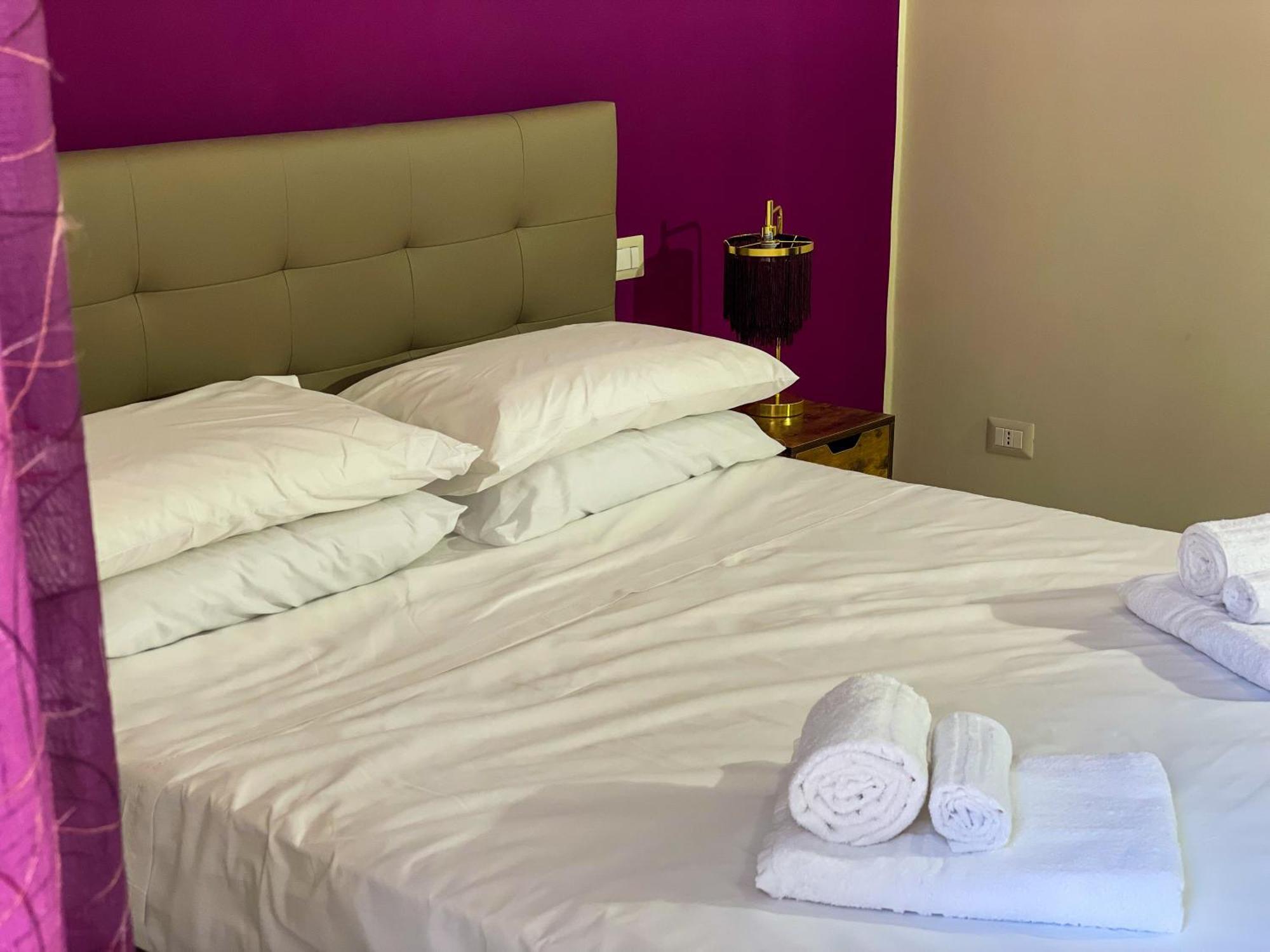 Louma Rooms Bari Exterior photo