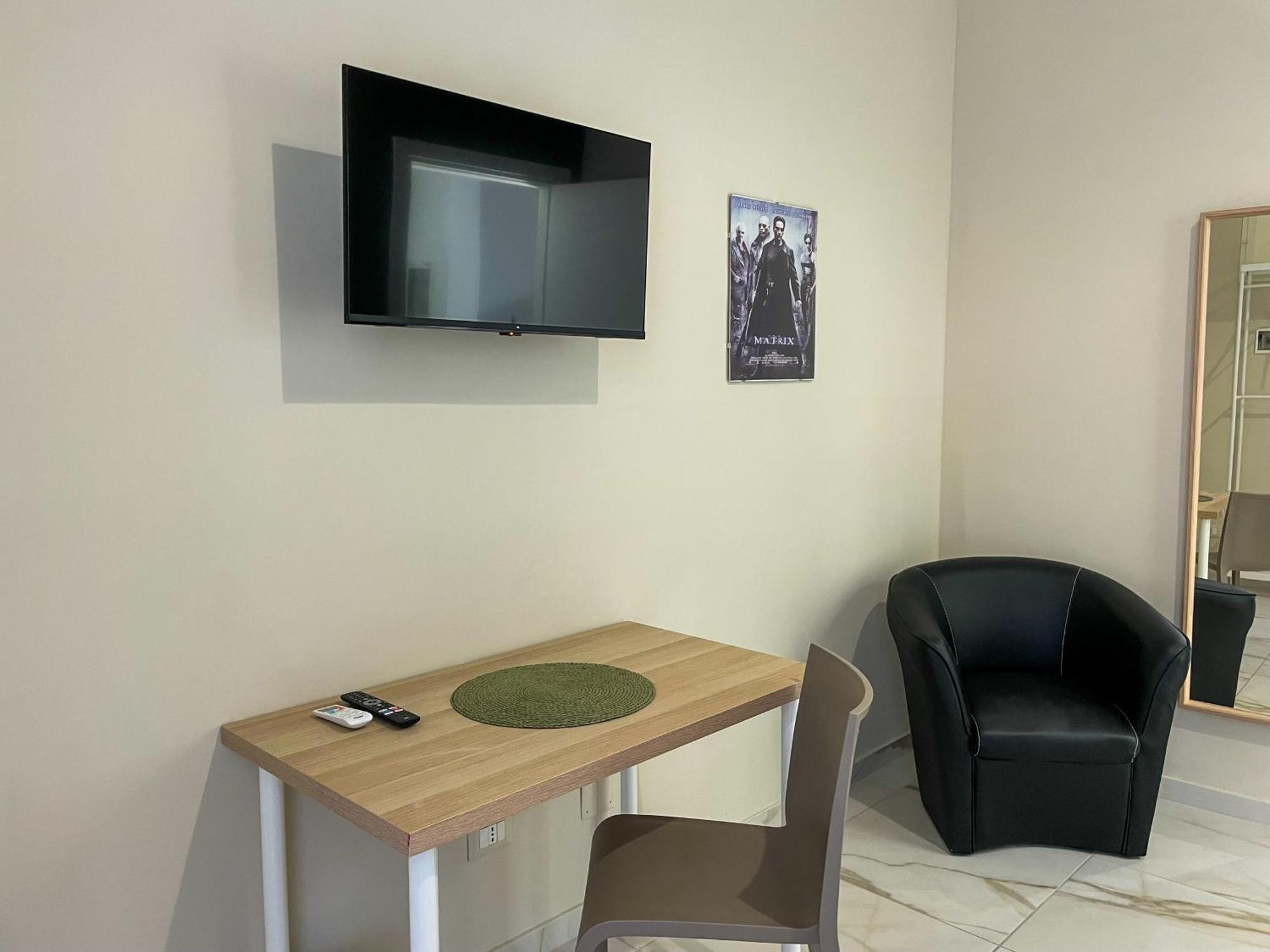 Louma Rooms Bari Exterior photo